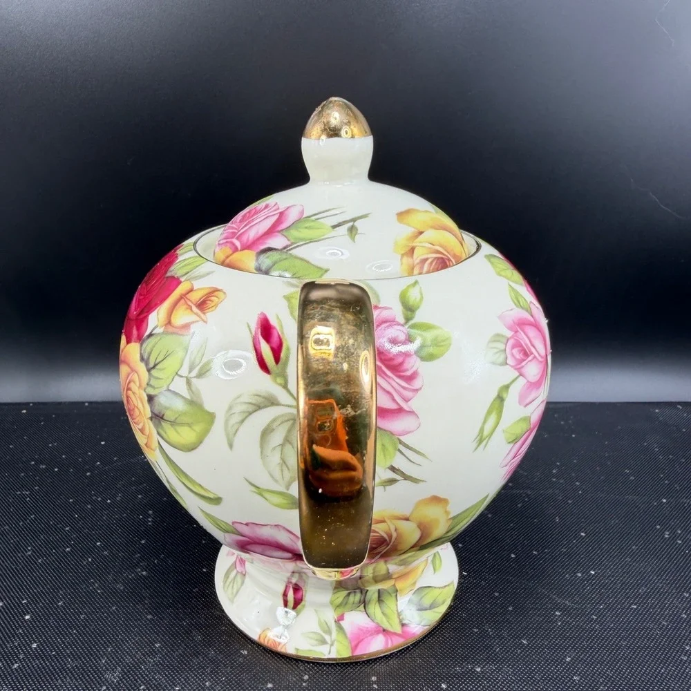 Royal Elfleda Country Rose Teapot Allison LL Fine Porcelain Floral Gold Trim 9in